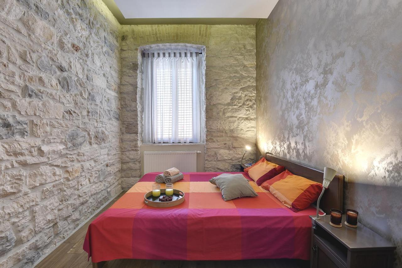 Mimoza Old Town Apartma